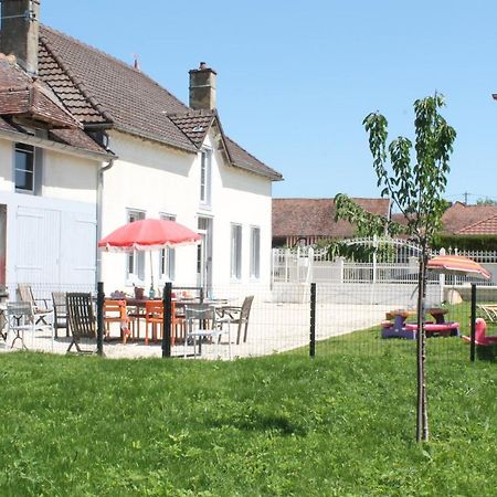 La Ferme De Mon Enfance Villa Villechetif Bagian luar foto