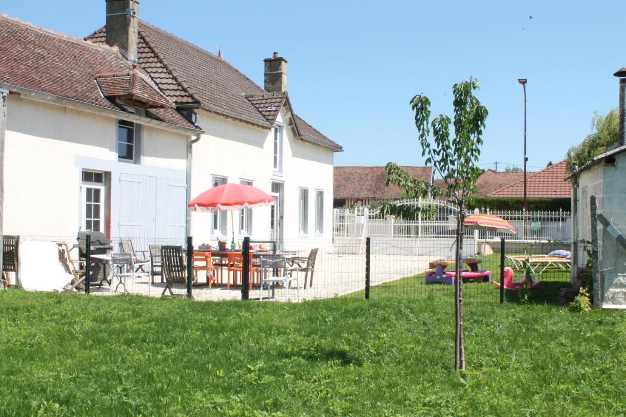 La Ferme De Mon Enfance Villa Villechetif Bagian luar foto